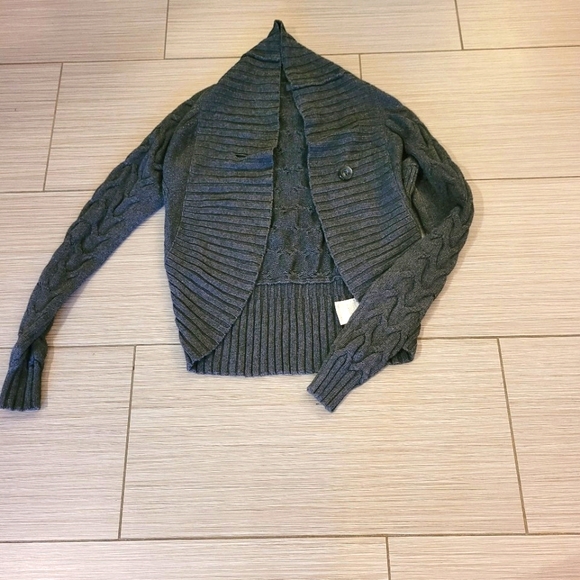 Beatiful women sweater - Picture 3 of 7